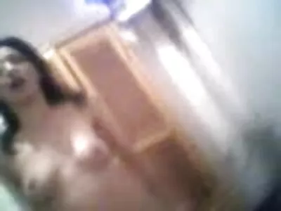 لاتعلق، ایشیائی کسبی نے اپنے شادی شدہ باس کو چدایا