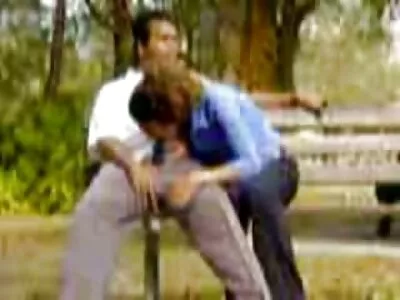 بہت اچھا لگ رہا ہے brunette ڈک چوسنے کی عادت ہے